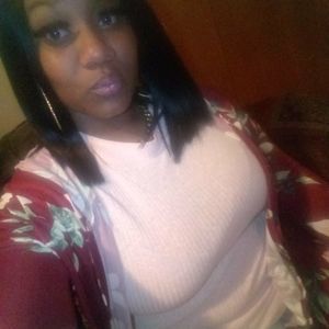 Meet your Posher, Jamesha